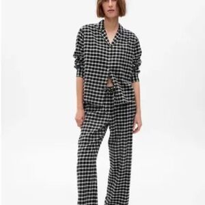 Gap flannel pajama set